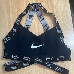nike bra